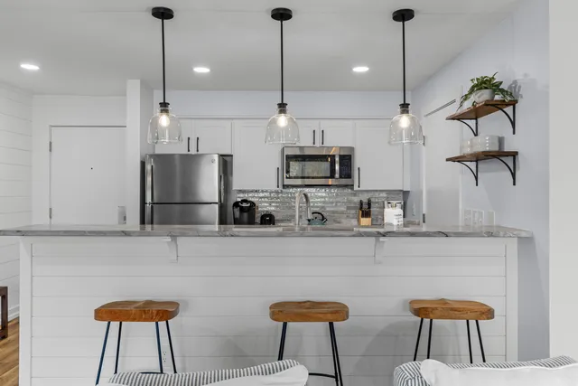 $4,000 | 27 Lagoon Road, Unit 27, Isle of Palms, SC 29451