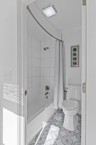 $4,000 | 27 Lagoon Road, Unit 27, Isle of Palms, SC 29451