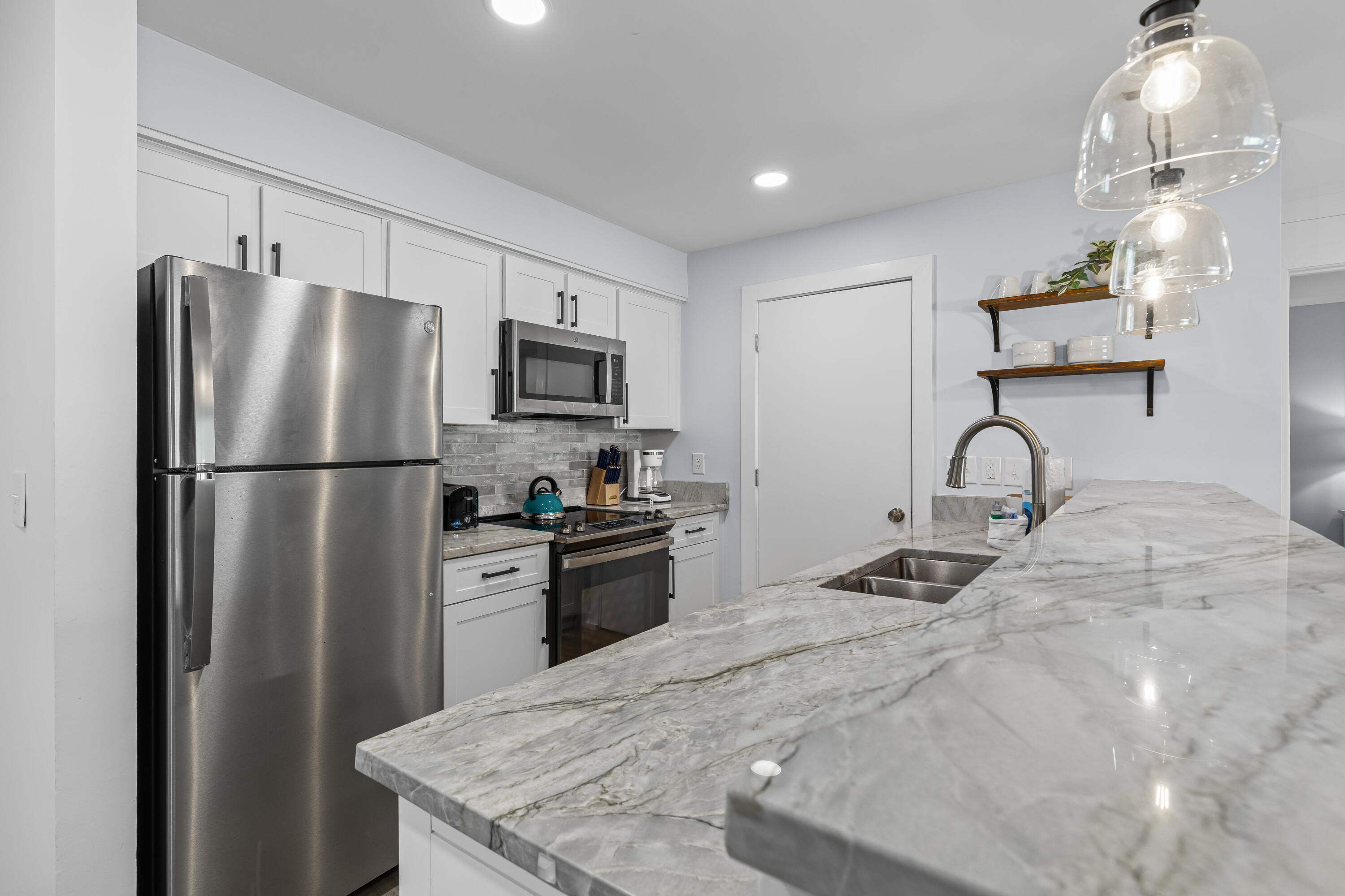 27 Lagoon Road, Unit 27 Isle of Palms, SC 29451 - Photo 4 of 29 27-Lagoon-2