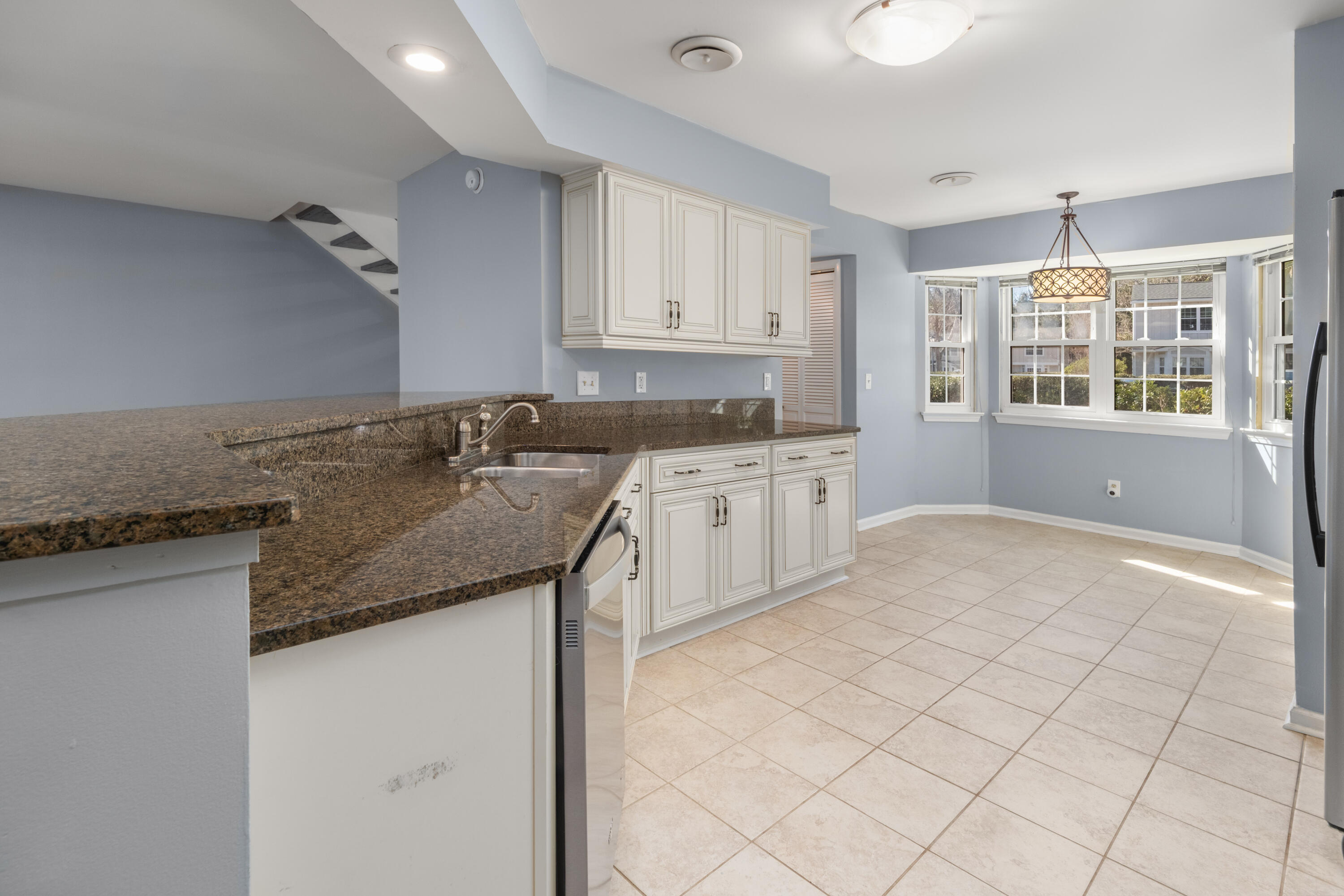 2079 Emerald Terrace Mount Pleasant, SC 29464 - Photo 14 of 40 2079 Emerald Terrace_Eterna_Media-13