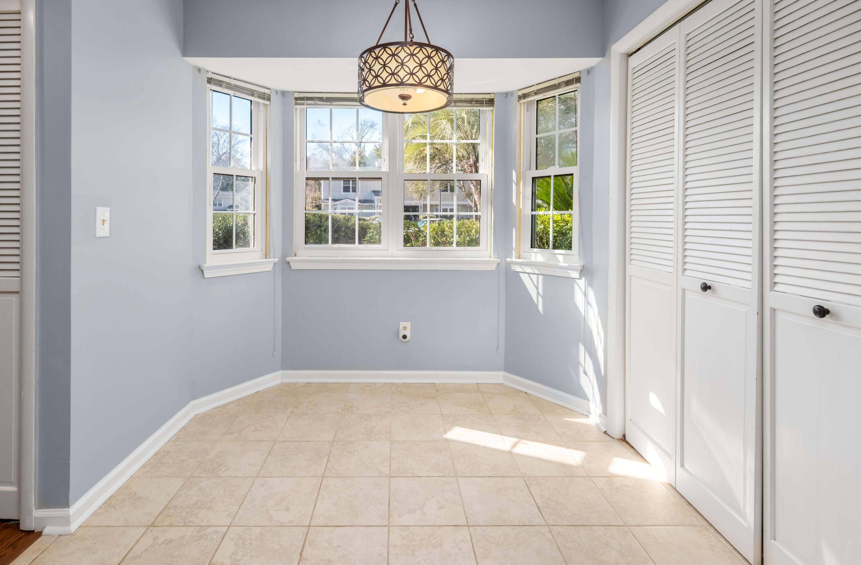 2079 Emerald Terrace Mount Pleasant, SC 29464 - Photo 16 of 40 2079 Emerald Terrace_Eterna_Media-15