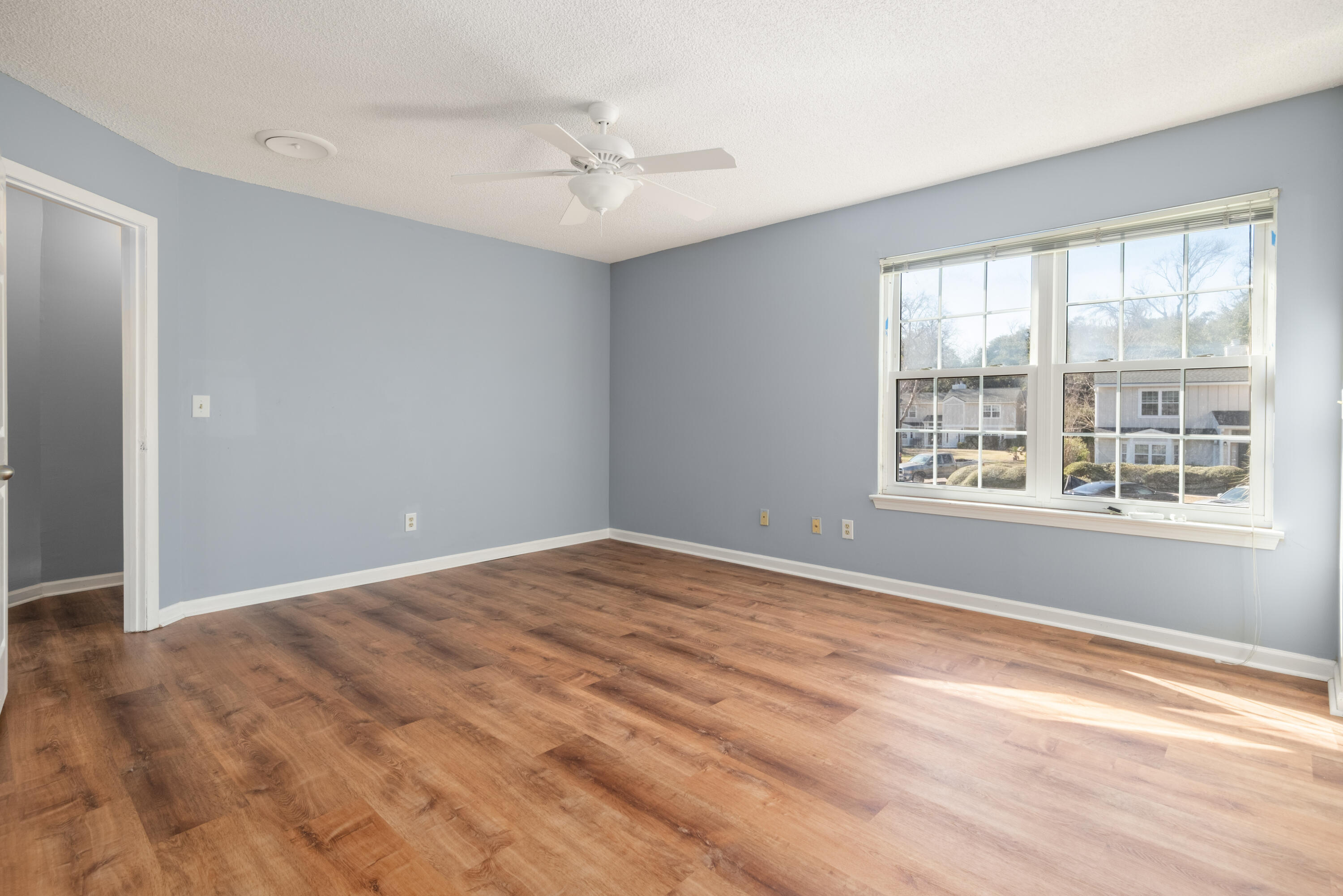 2079 Emerald Terrace Mount Pleasant, SC 29464 - Photo 28 of 40 2079 Emerald Terrace_Eterna_Media-25