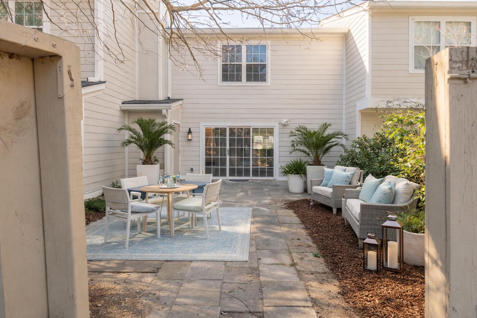 2079 Emerald Terrace Mount Pleasant, SC 29464 - Photo 34 of 40 courtyard_virtual