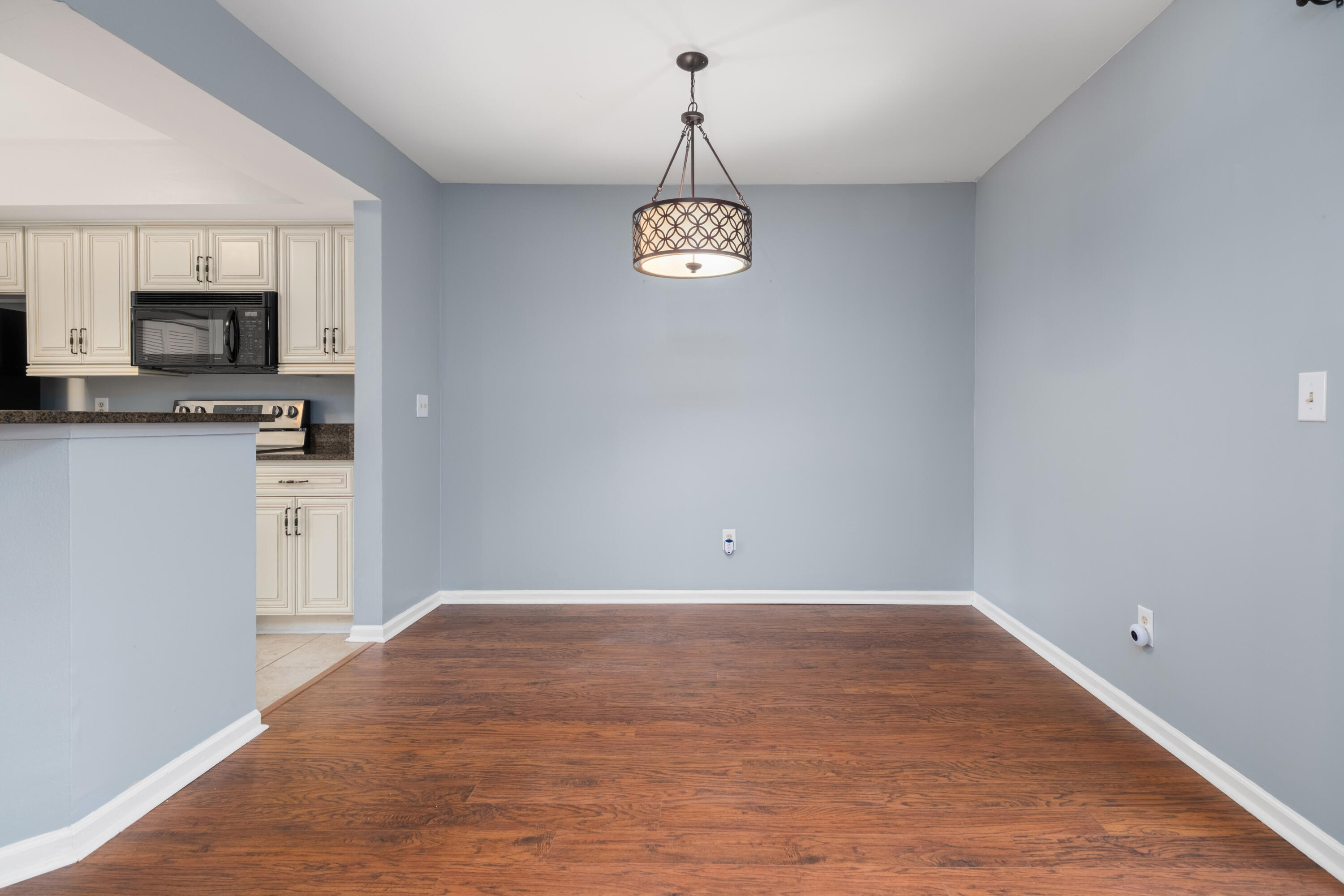 2079 Emerald Terrace Mount Pleasant, SC 29464 - Photo 10 of 40 2079 Emerald Terrace_Eterna_Media-8