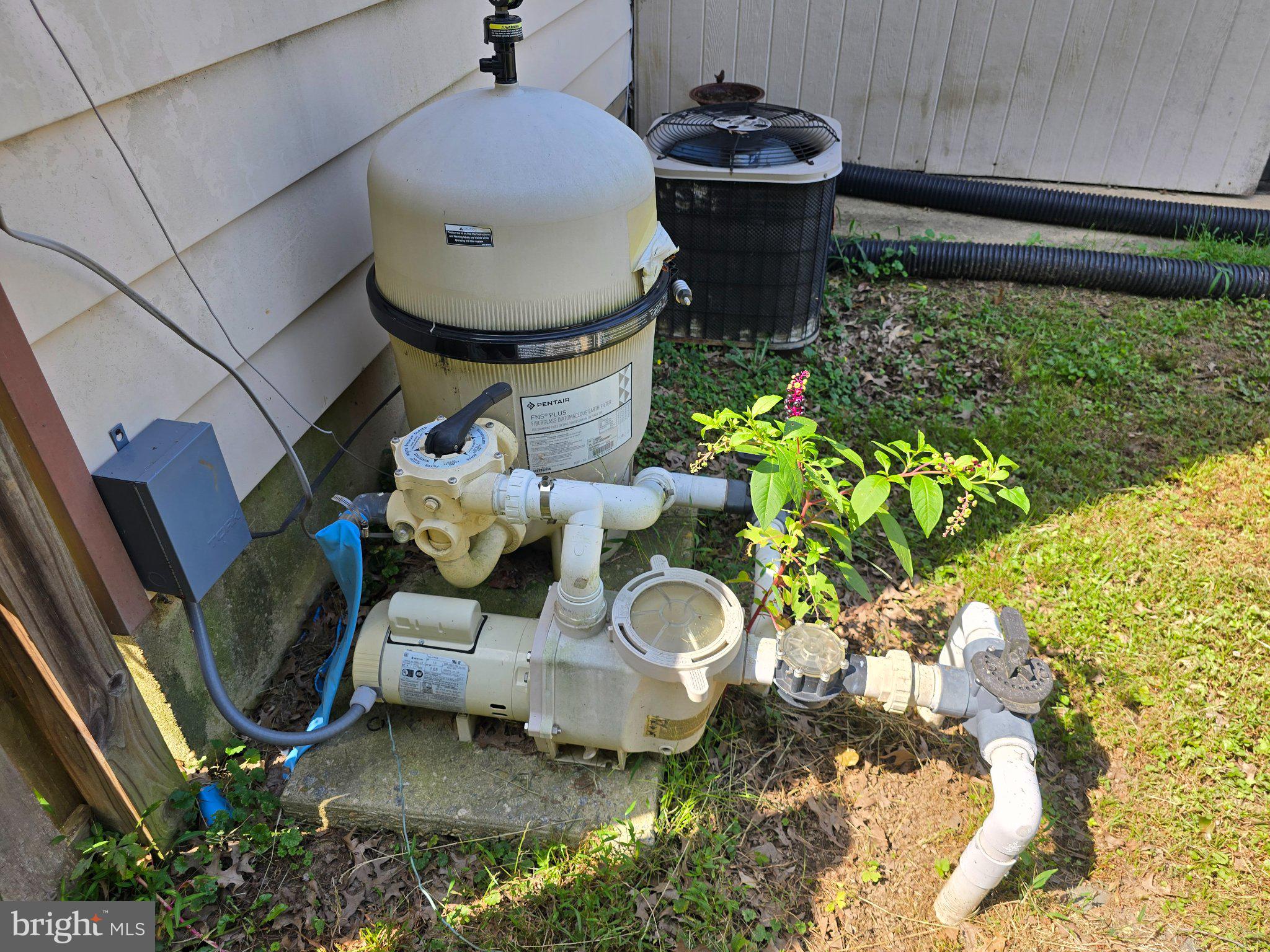 18 Pearson Drive Newark, DE 19713 - Photo 57 of 60 Pool pump