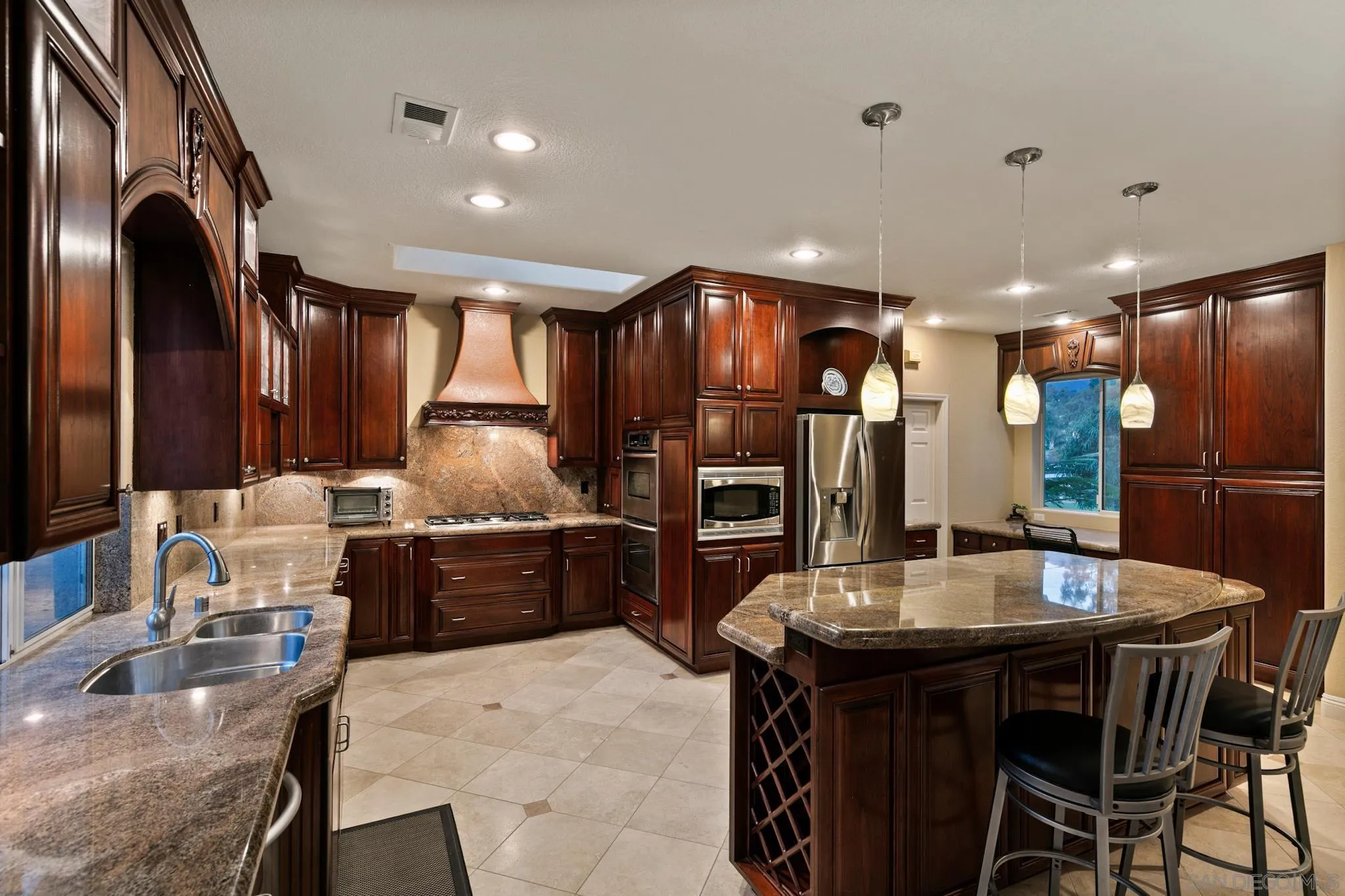 2389 Victoria Circle Alpine, CA 91901 - Photo 10 of 50