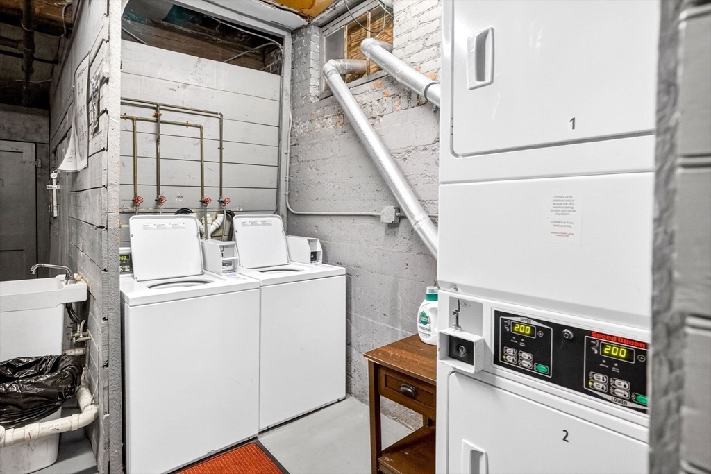 164 Strathmore Road, Unit 4 Boston, MA 02135 - Photo 22 of 31 Gallery Image 22