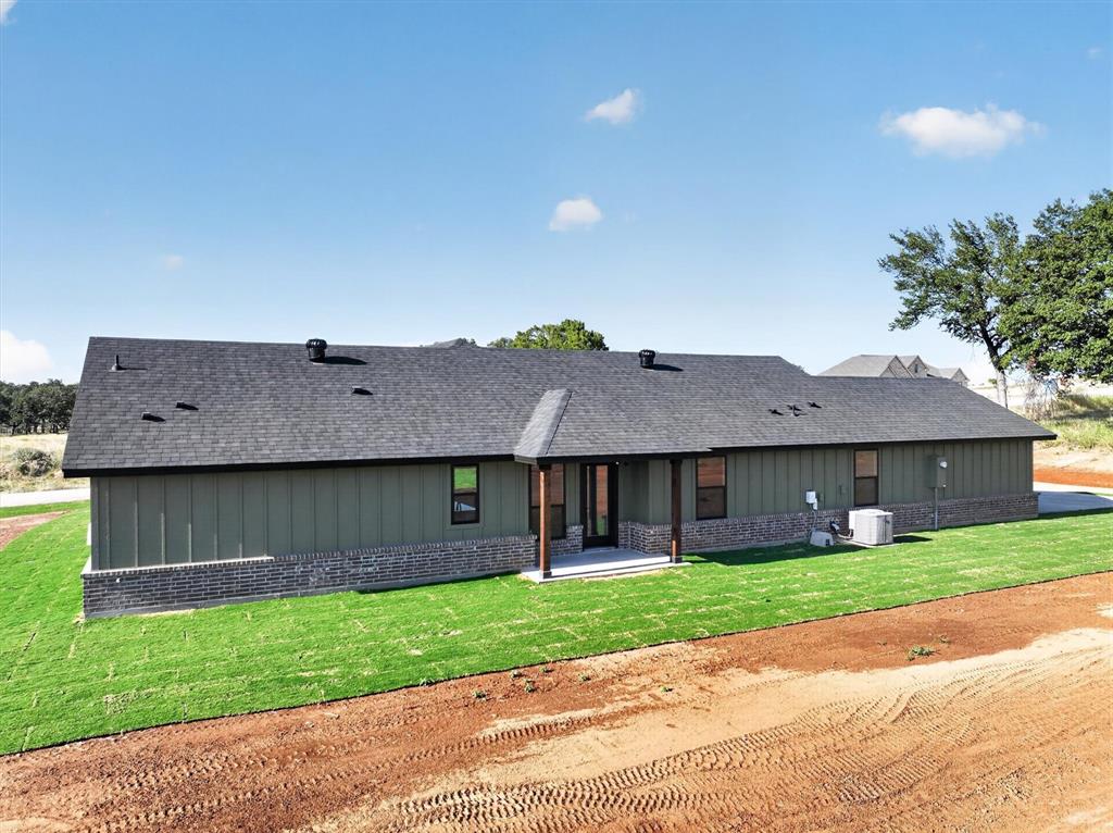 1097 Colt Road Springtown, TX 76082 - Photo 38 of 38 Gallery Image 38
