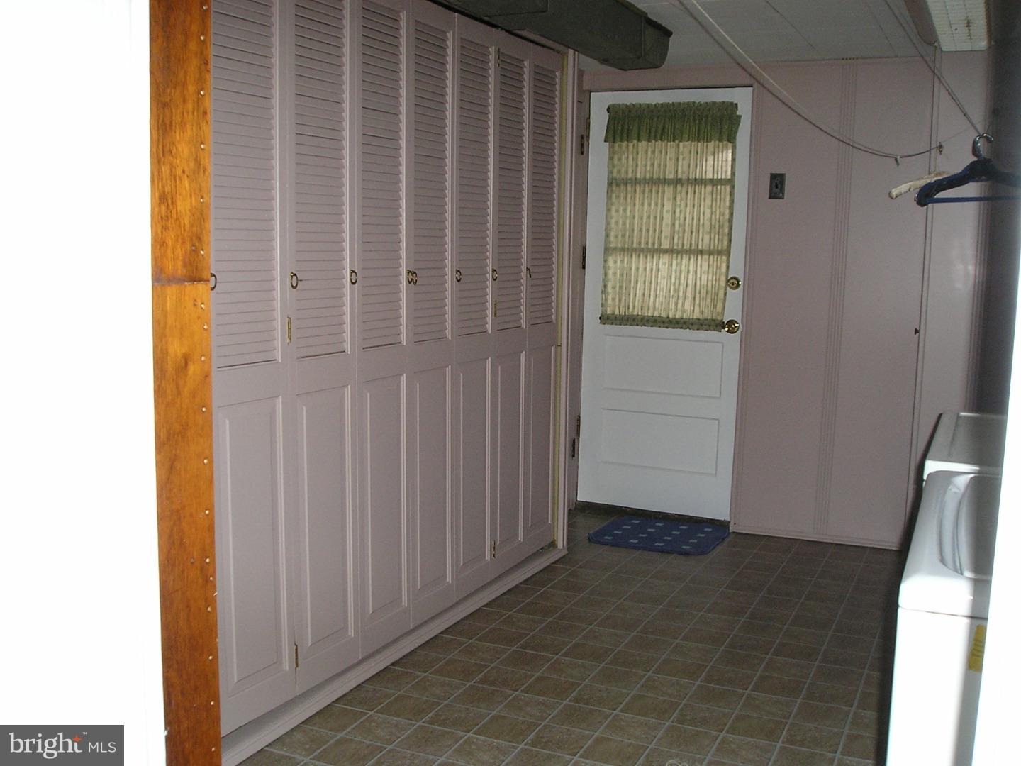 414 Candlewood Road Broomall, PA 19008 - Photo 17 of 25 Laundry Room