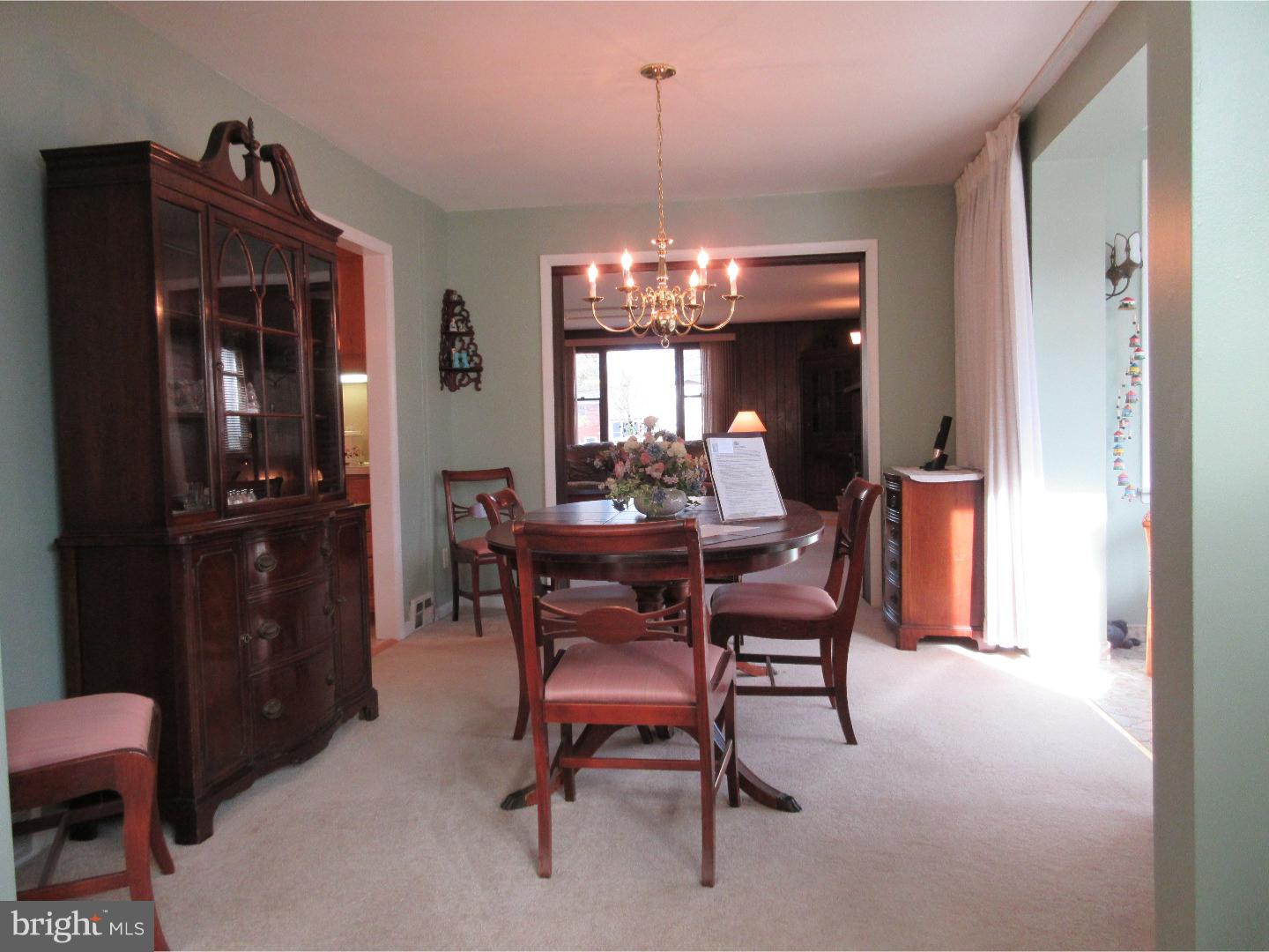 414 Candlewood Road Broomall, PA 19008 - Photo 5 of 25 Dining Room