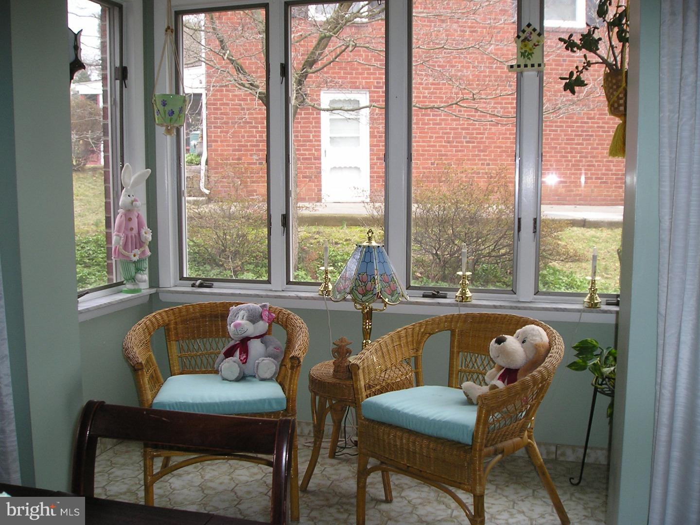 414 Candlewood Road Broomall, PA 19008 - Photo 6 of 25 Dining Room