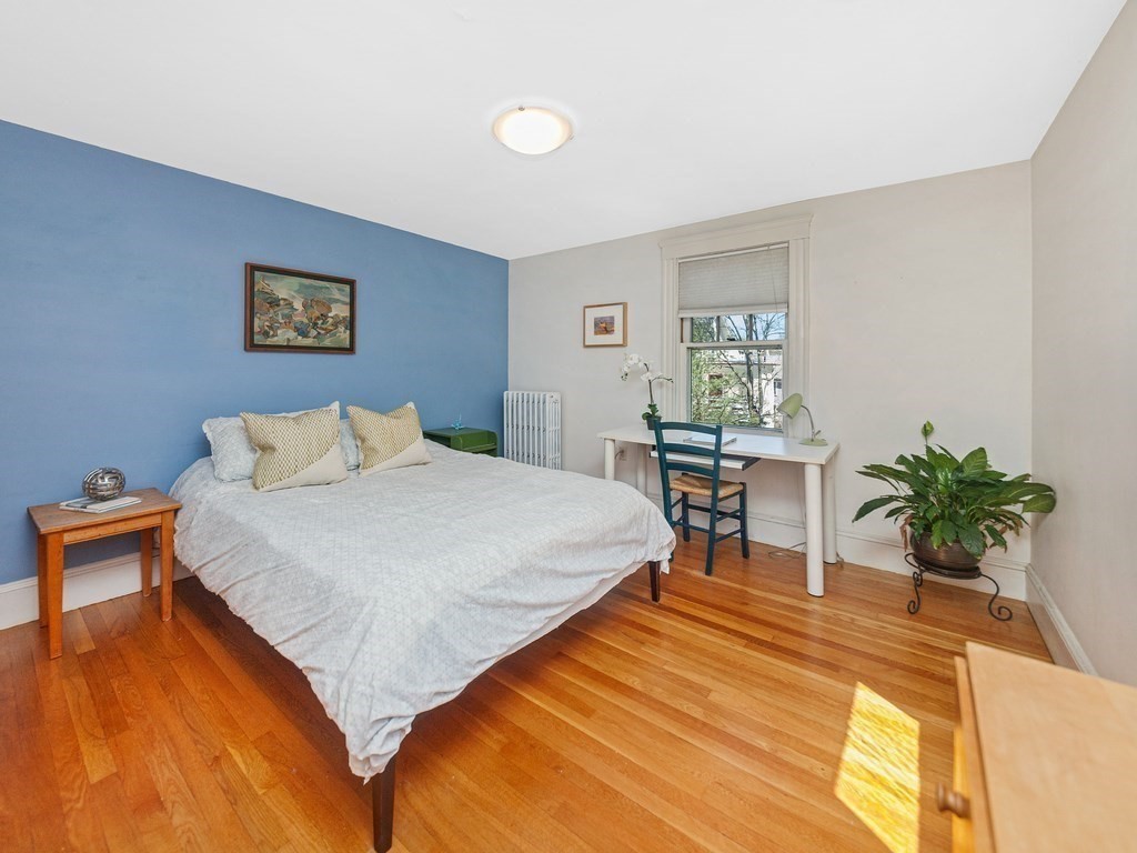 8 Clark Court Brookline, MA 02445 - Photo 18 of 29