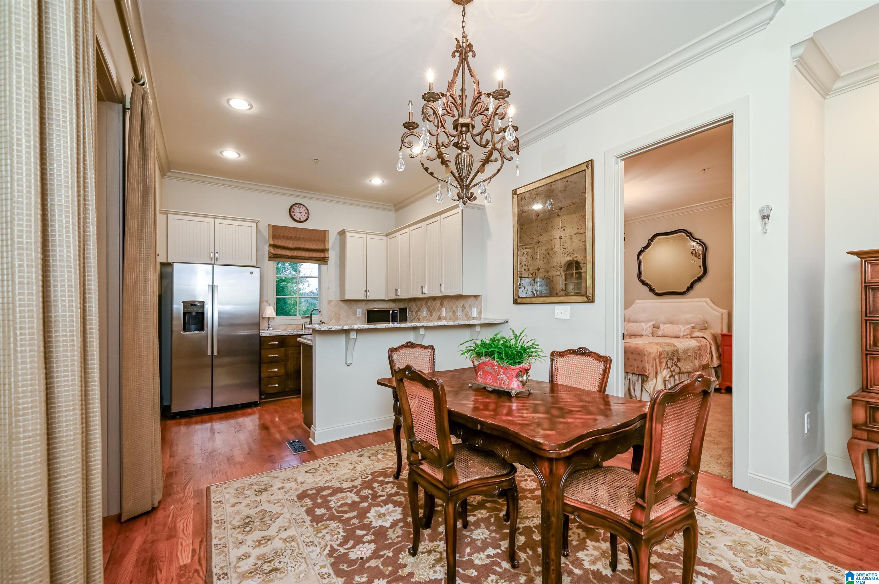 2042 Lancaster Road, Unit 119 Birmingham, AL 35209 - Photo 7 of 33