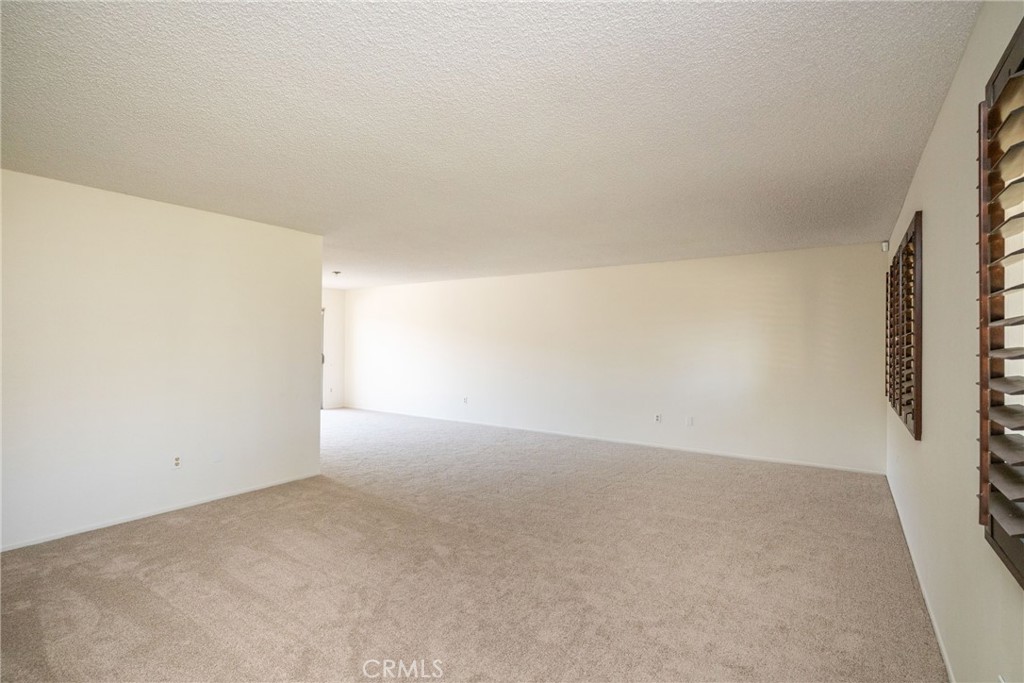 5740 Vía Cervantes Riverside, CA 92506 - Photo 10 of 75 Gallery Image 10