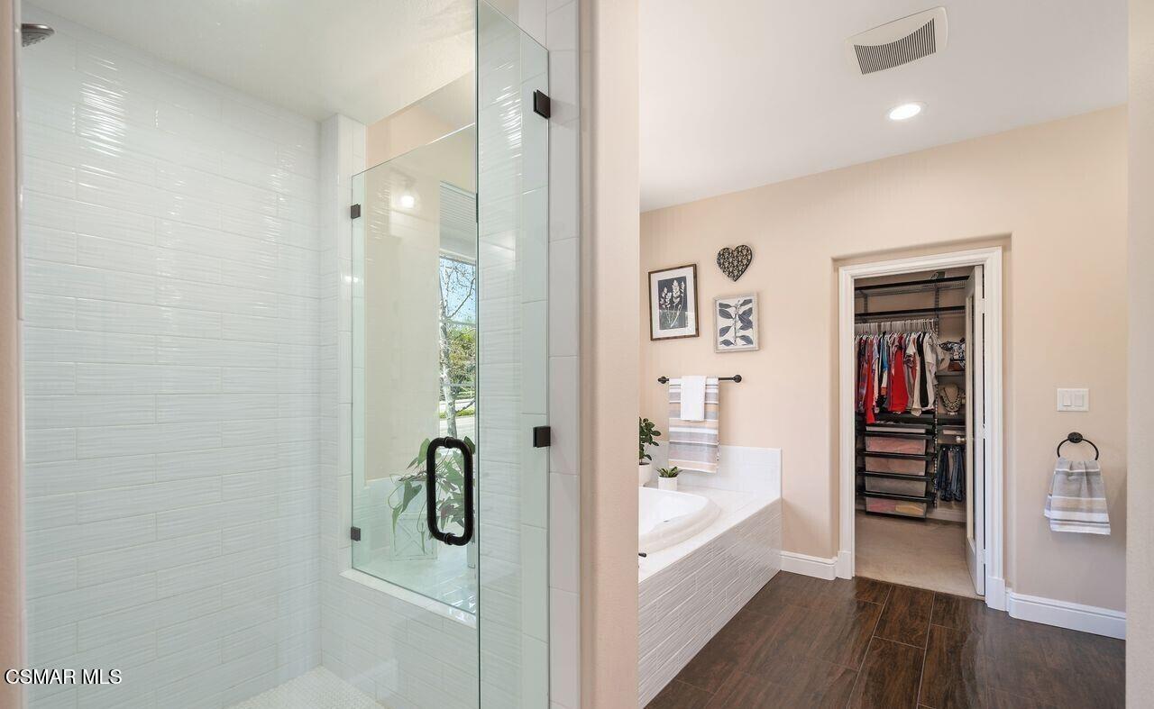 3085 Ziron Avenue Simi Valley, CA 93065 - Photo 16 of 17 master shower tub