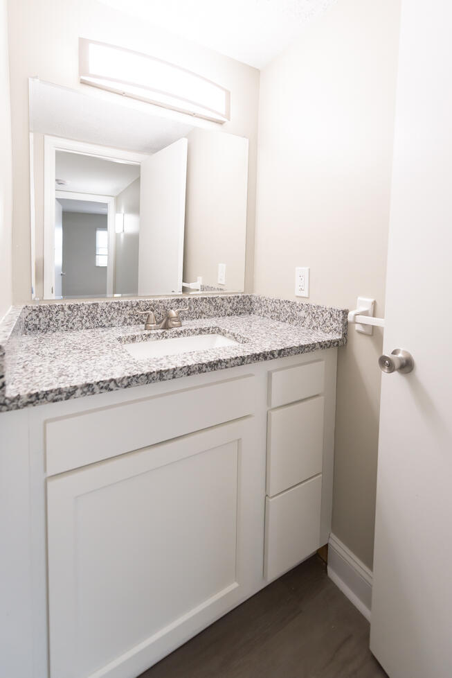 1036 Armstrong Mill Road, Unit D Lexington, KY 40517 - Photo 20 of 30 1036Brooker-9