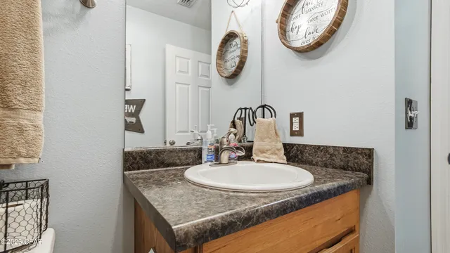 $269,999 | 11086 Faircloth Road, Bristol, FL 32321