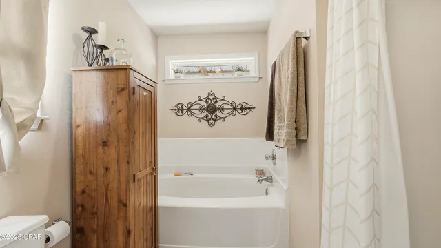 $269,999 | 11086 Faircloth Road, Bristol, FL 32321