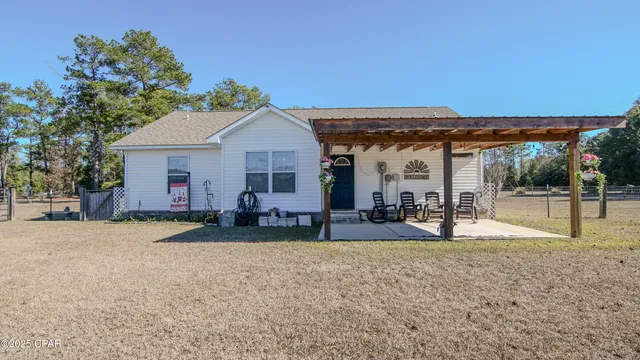 $269,999 | 11086 Faircloth Road, Bristol, FL 32321