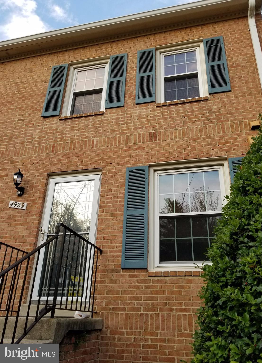 4929 7th Road South, Unit 4929 Arlington, VA 22204 - Photo 29 of 30 Exterior (Front)