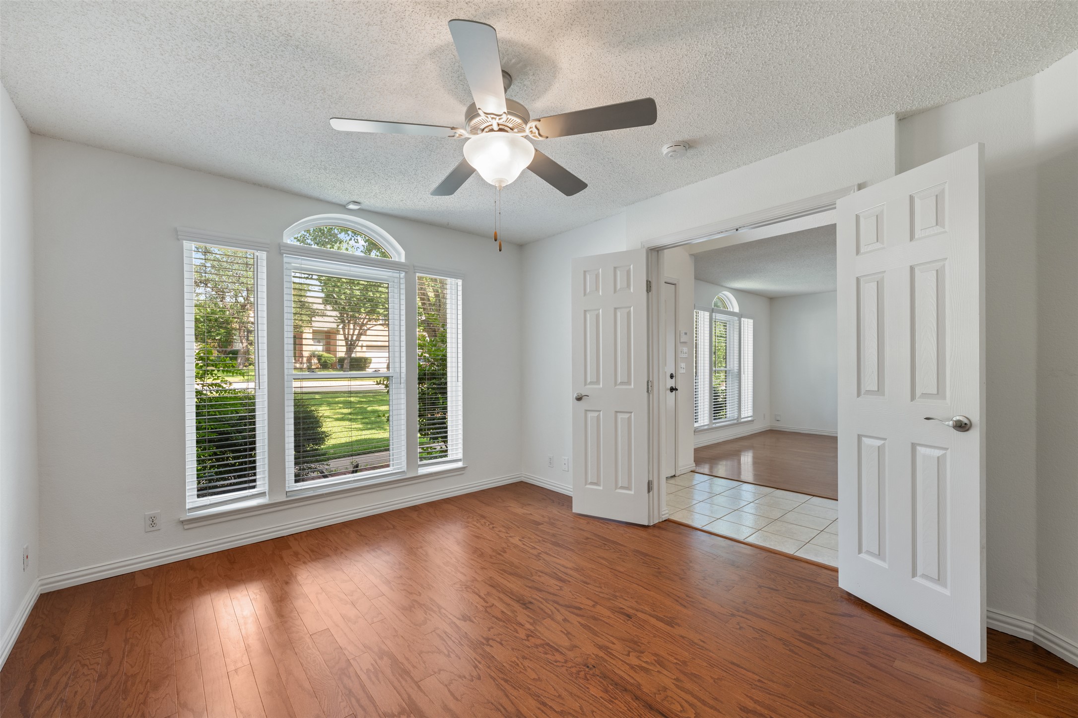 3635 Flora Vista Loop Round Rock, TX 78681 - Photo 8 of 40