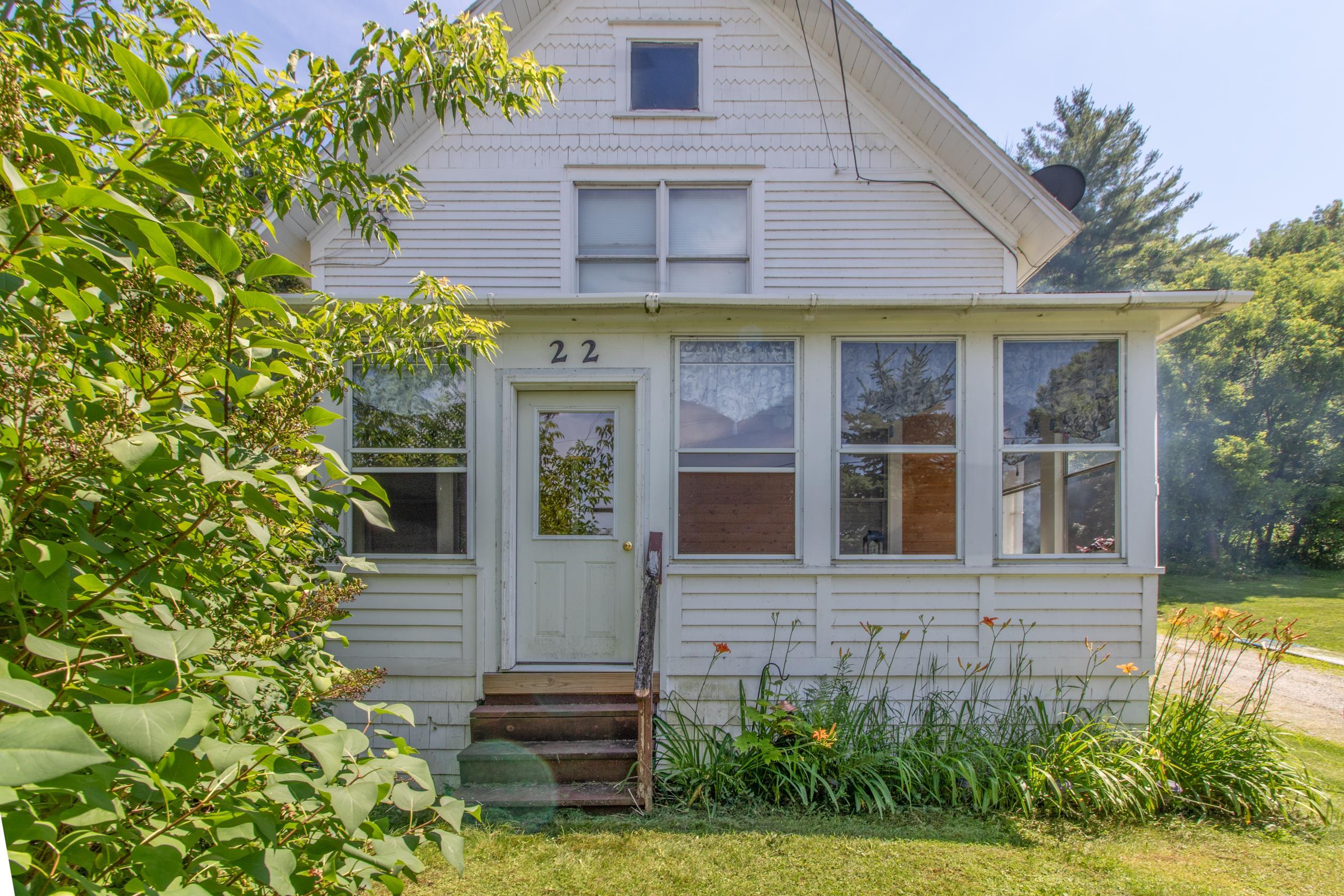 22 Cottage Street Orleans, VT 05860 - Photo 2 of 33 Gallery Image 2