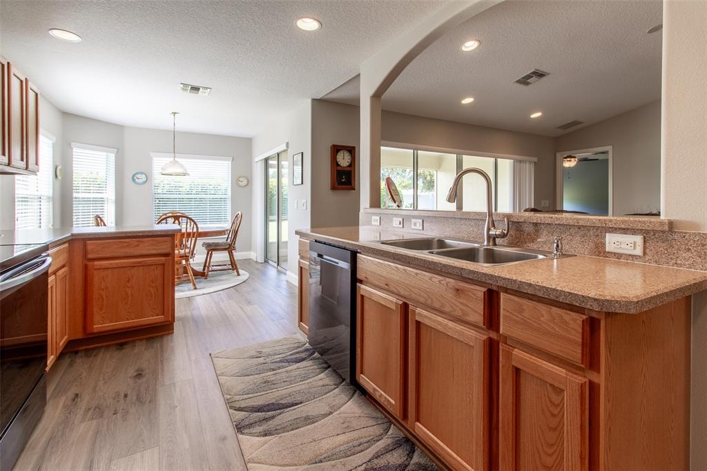 1690 Southwest 158th Lane Ocala, FL 34473 - Photo 10 of 37