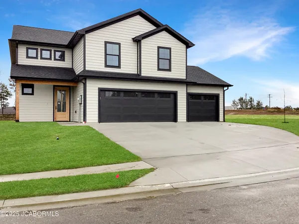 $445,000 | 15157 Denali Drive, Ashland, MO 65010