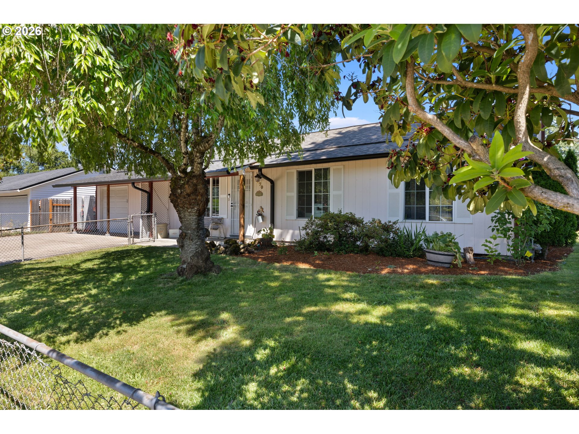 170 Northeast Robin Way Gresham, OR 97030 - Photo 1 of 44