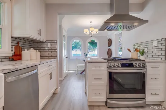 $1,699,900 | 690 West Paseo Del Mar, San Pedro, CA 90731