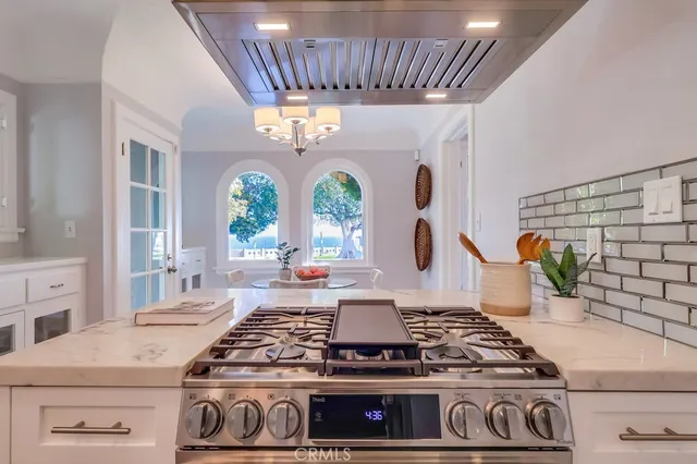 $1,699,900 | 690 West Paseo Del Mar, San Pedro, CA 90731