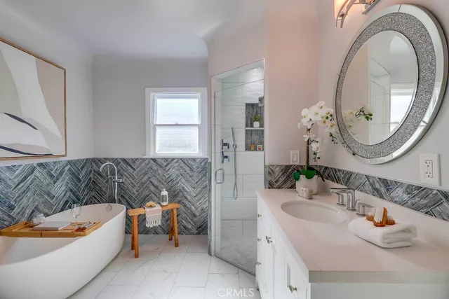 $1,699,900 | 690 West Paseo Del Mar, San Pedro, CA 90731