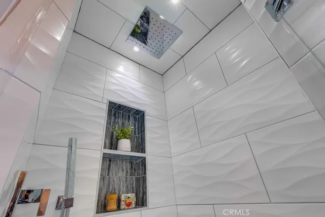 $1,699,900 | 690 West Paseo Del Mar, San Pedro, CA 90731