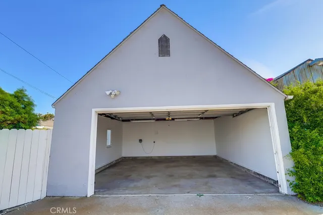 $1,699,900 | 690 West Paseo Del Mar, San Pedro, CA 90731