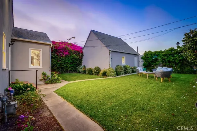 $1,699,900 | 690 West Paseo Del Mar, San Pedro, CA 90731