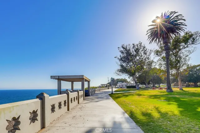 $1,699,900 | 690 West Paseo Del Mar, San Pedro, CA 90731