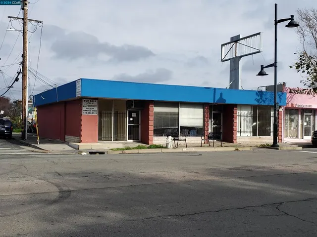 a yellow house with outdoor space