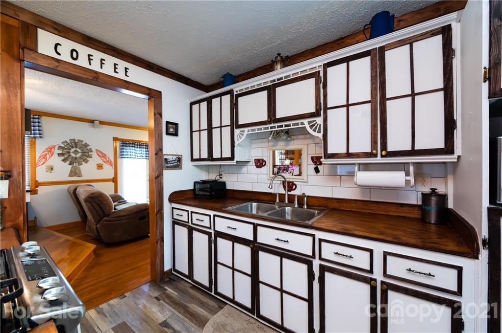 2051 Jim McCarter Road Clover, SC 29710 - Photo 15 of 31 Gallery Image 15