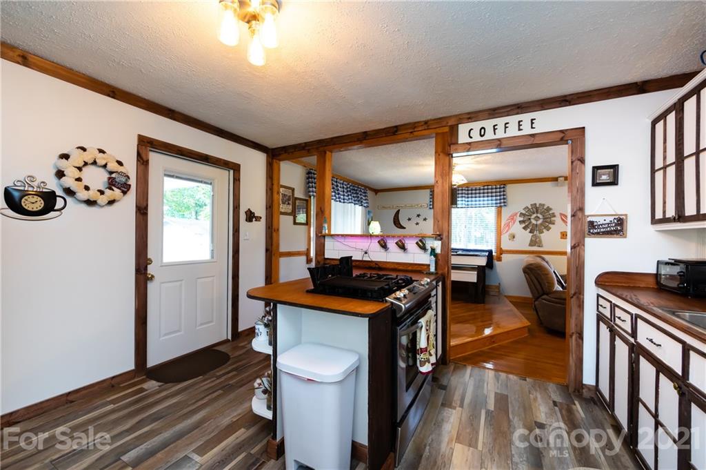 2051 Jim McCarter Road Clover, SC 29710 - Photo 17 of 31 Gallery Image 17