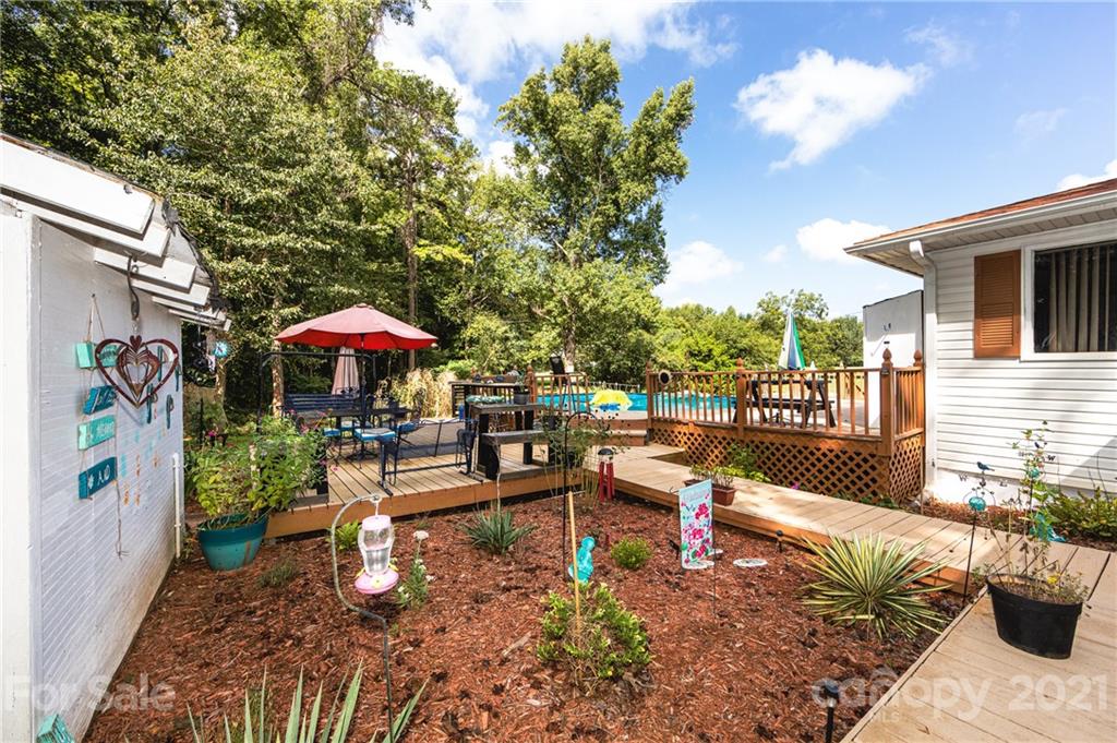 2051 Jim McCarter Road Clover, SC 29710 - Photo 24 of 31 Gallery Image 24
