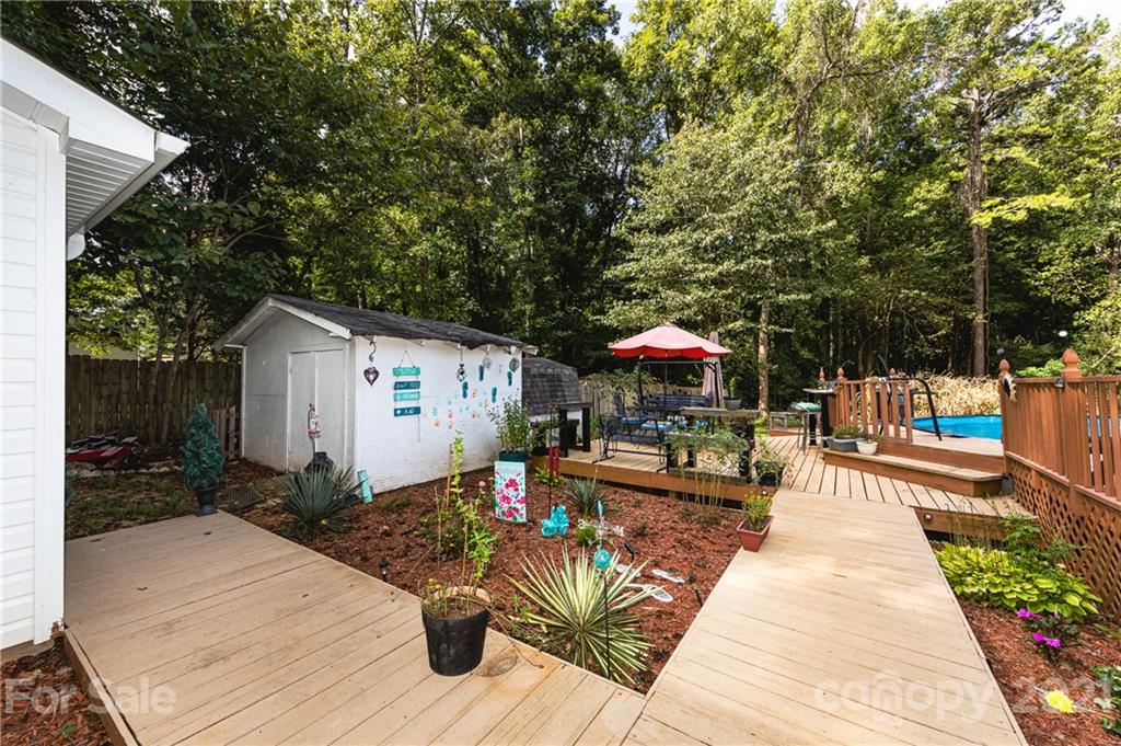 2051 Jim McCarter Road Clover, SC 29710 - Photo 25 of 31 Gallery Image 25