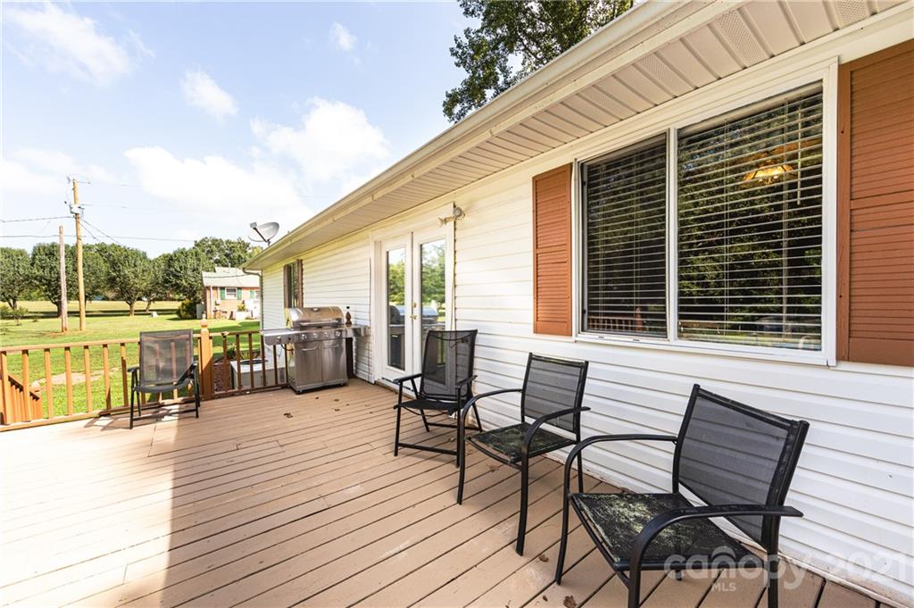 2051 Jim McCarter Road Clover, SC 29710 - Photo 28 of 31 Gallery Image 28