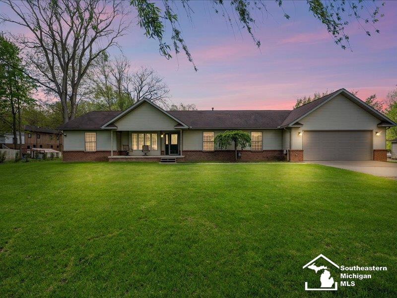 19210 Haggerty Road Belleville, MI 48111 - Photo 1 of 41 50206029-e748570d-ba74-4781-8b72-be365c17d7ad.JPG