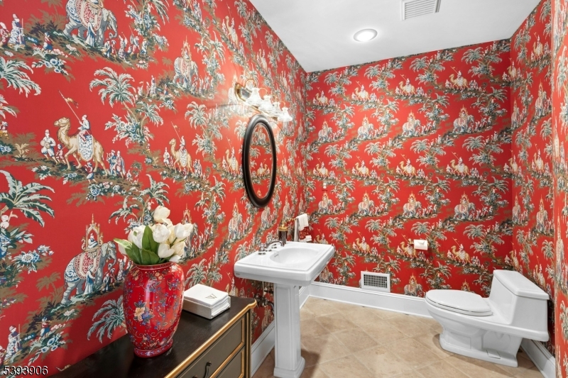 1241 Rahway Road Scotch Plains, NJ 07076 - Photo 16 of 50