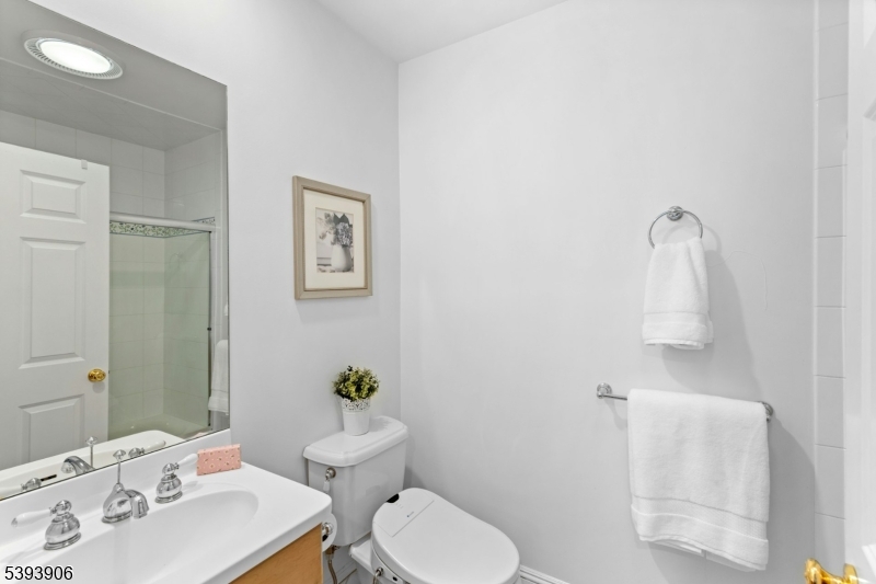 1241 Rahway Road Scotch Plains, NJ 07076 - Photo 34 of 50