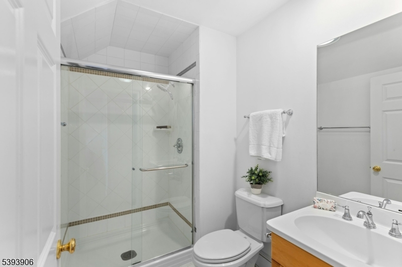 1241 Rahway Road Scotch Plains, NJ 07076 - Photo 36 of 50