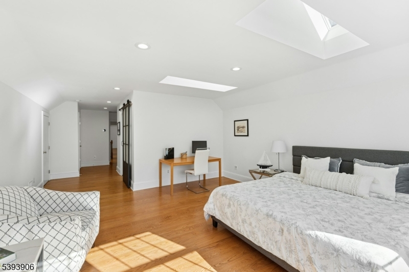 1241 Rahway Road Scotch Plains, NJ 07076 - Photo 37 of 50