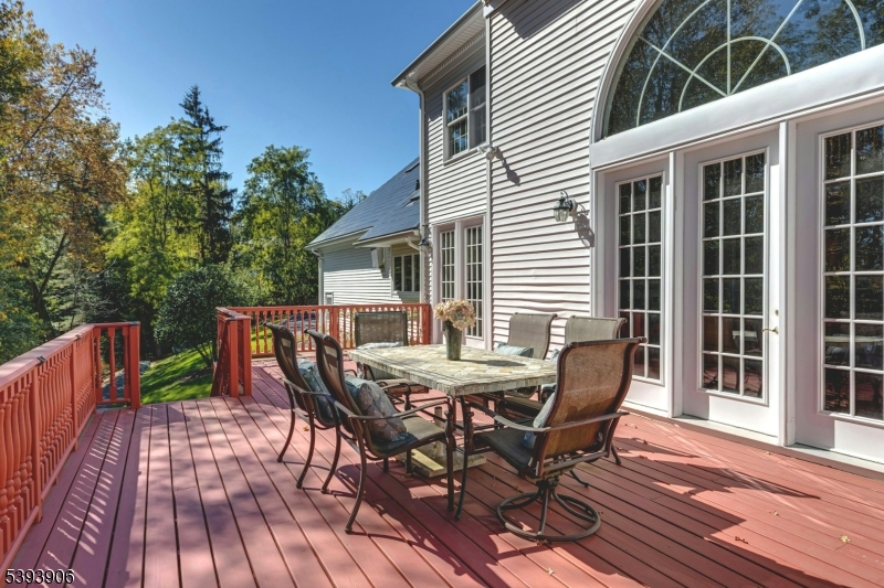 1241 Rahway Road Scotch Plains, NJ 07076 - Photo 44 of 50