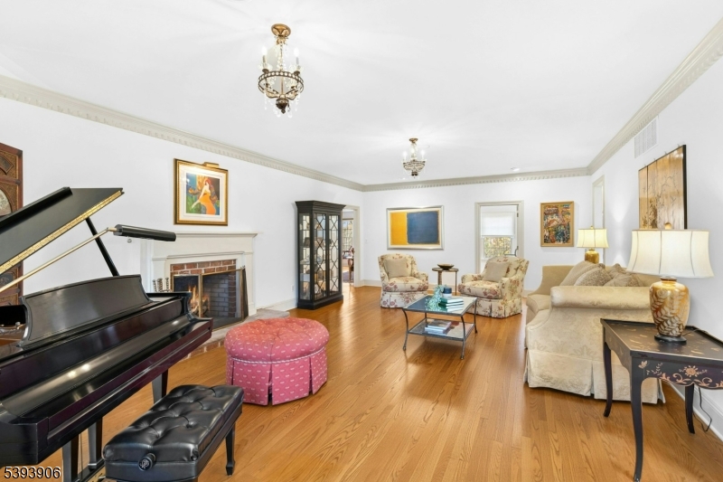 1241 Rahway Road Scotch Plains, NJ 07076 - Photo 7 of 50