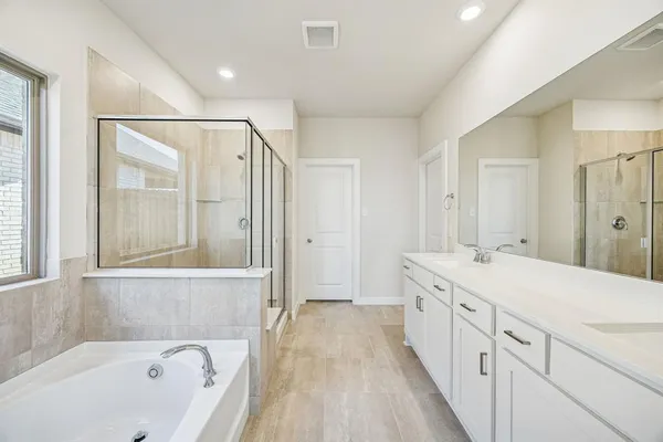 $364,990 | 1535 Oakdale Drive, Kaufman, TX 75142